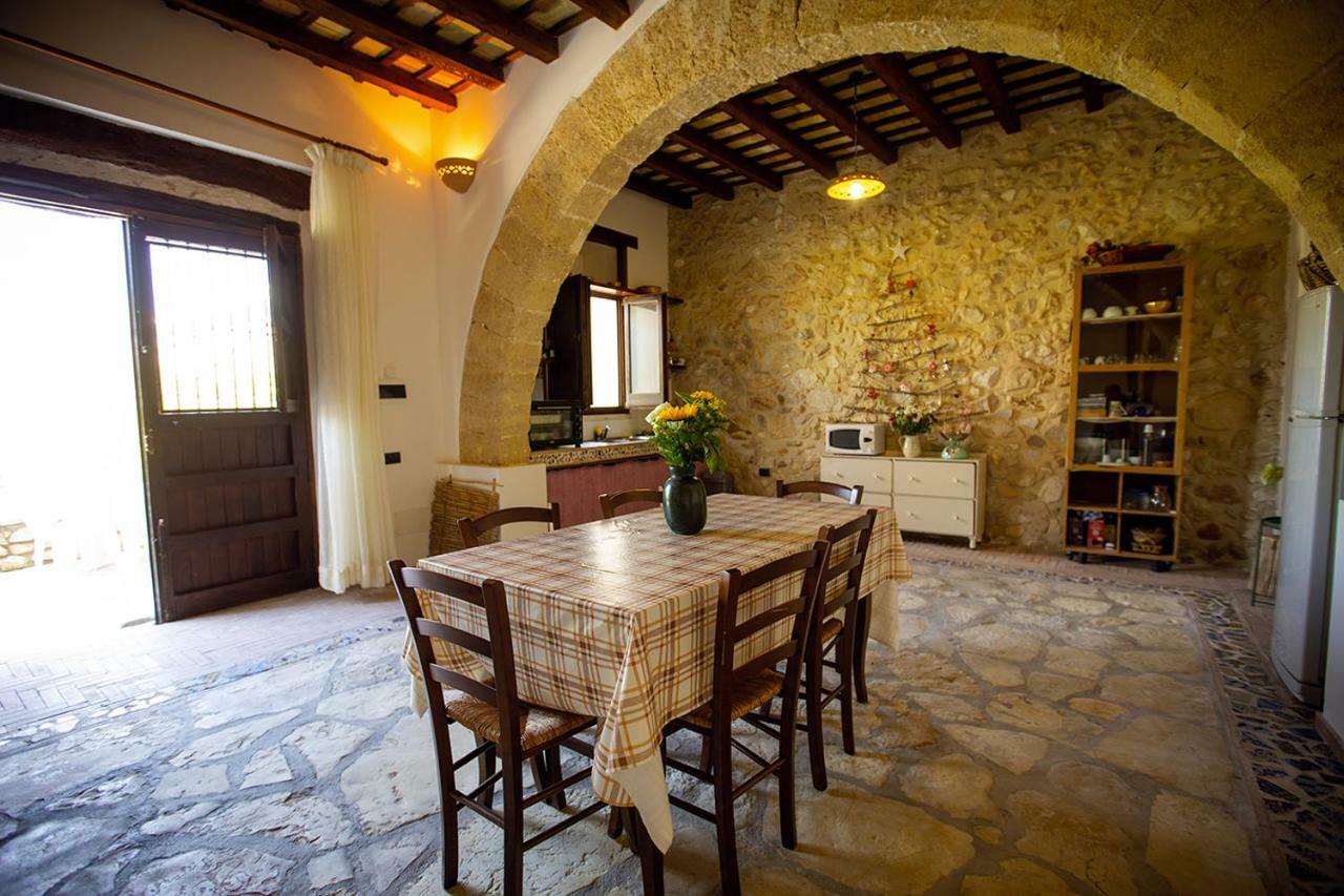 Apartamento Antica Scuola Castellammare del Golfo Exterior foto